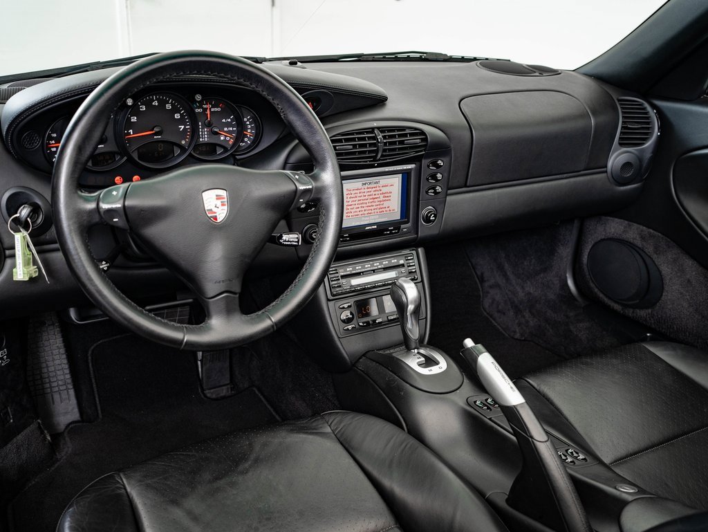 Used 2001 Porsche 911 Carrera 4 image 5