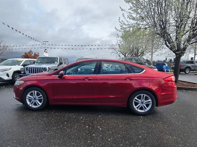 Used 2018 Ford Fusion SE w/ Fusion SE Technology Package image 7