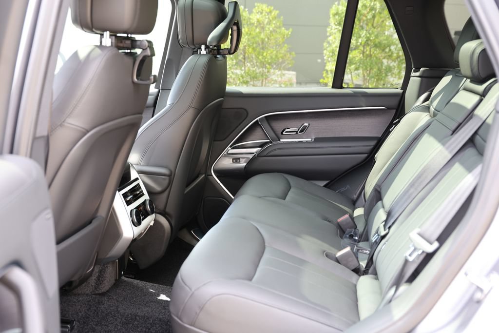 New 2027 Land Rover Range Rover SE AWD/4WD image 23