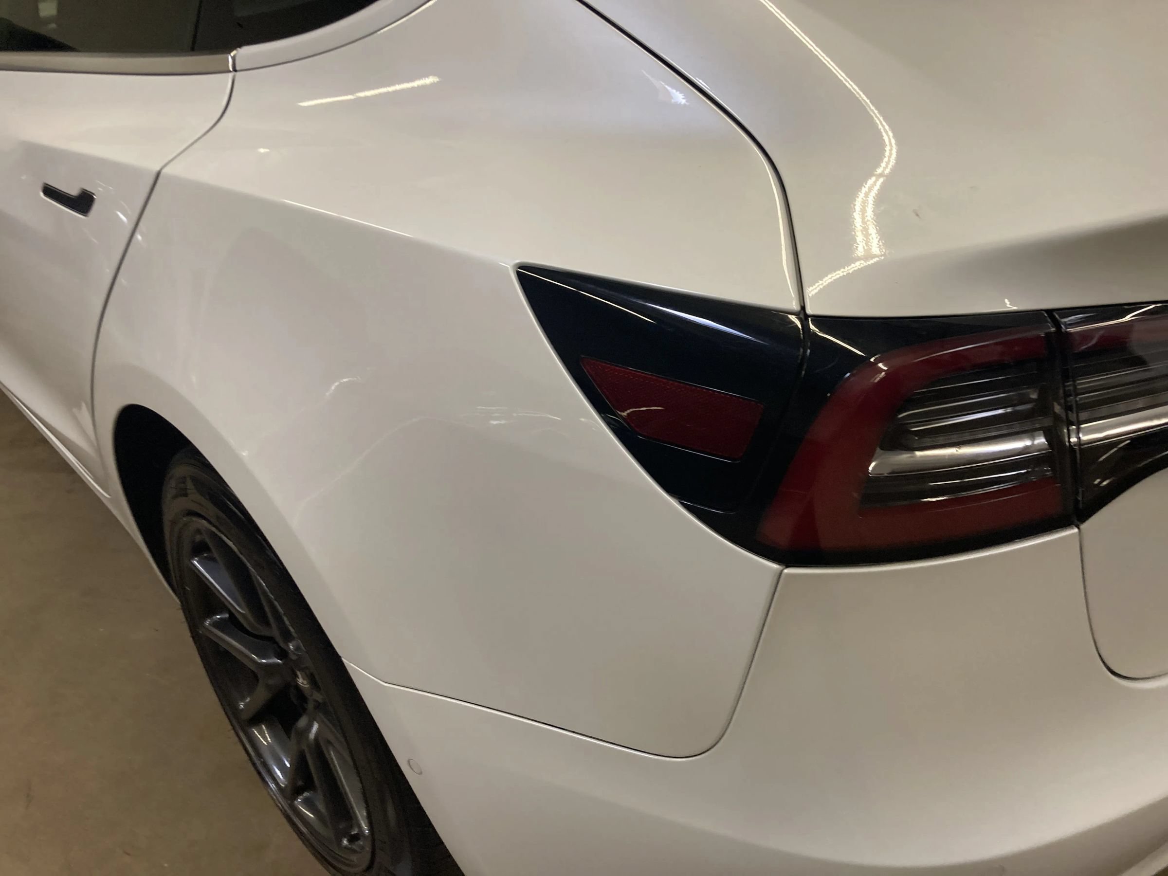 Used 2019 Tesla Model 3 Standard Range RWD image 18