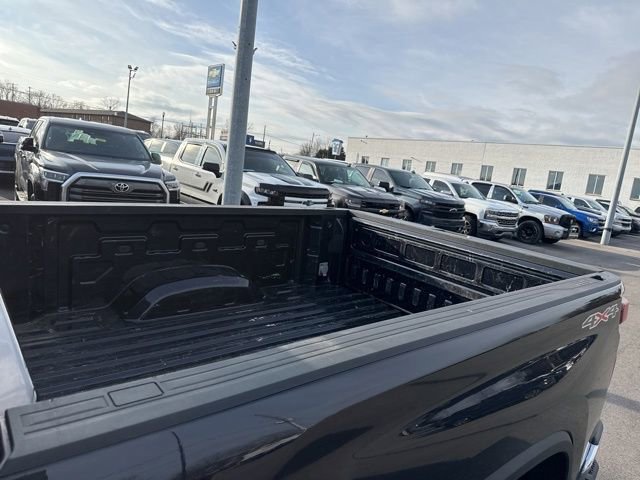 Used 2024 Chevrolet Silverado 2500 LTZ image 12