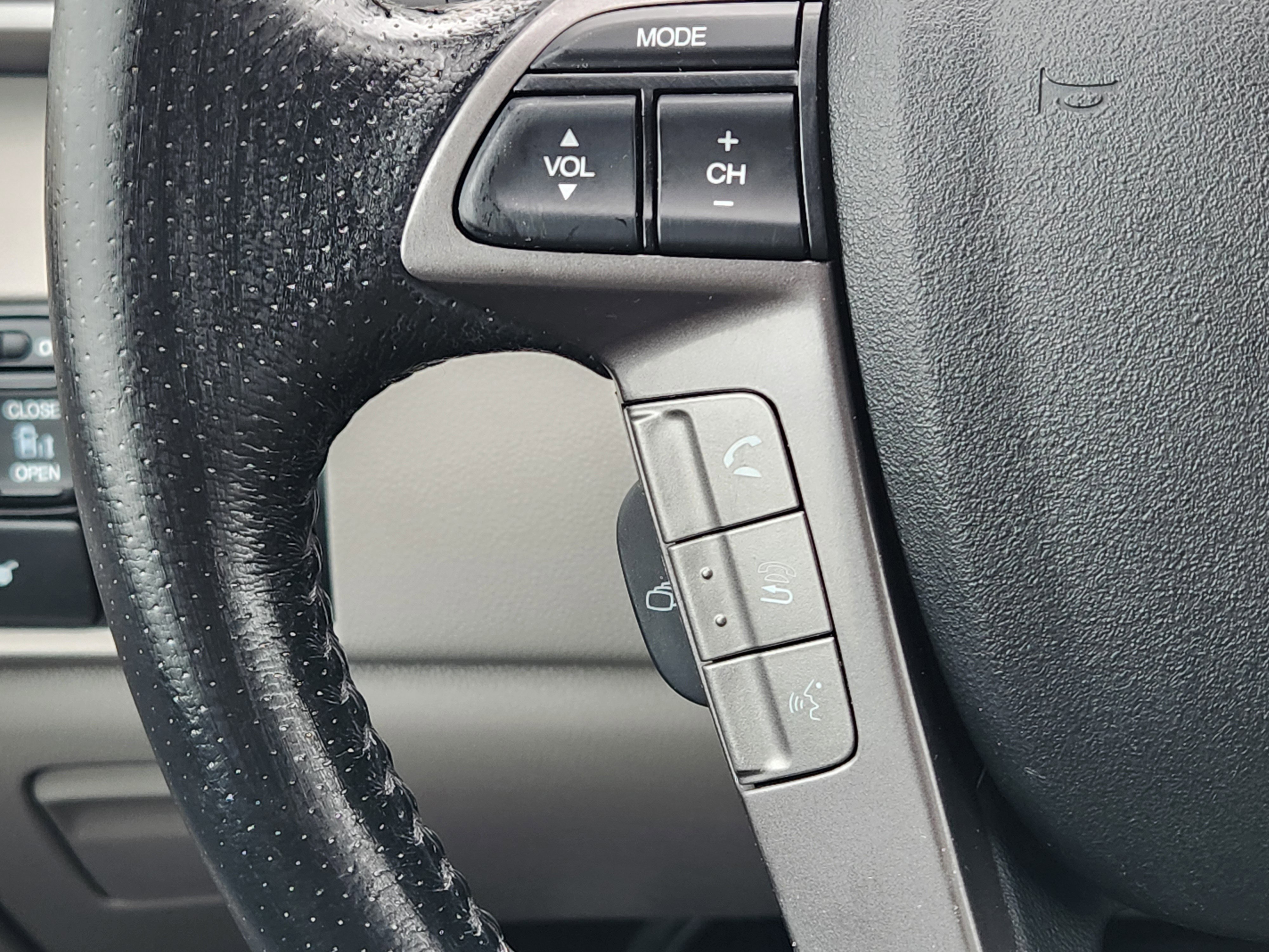 Used 2015 Honda Odyssey EX-L image 29