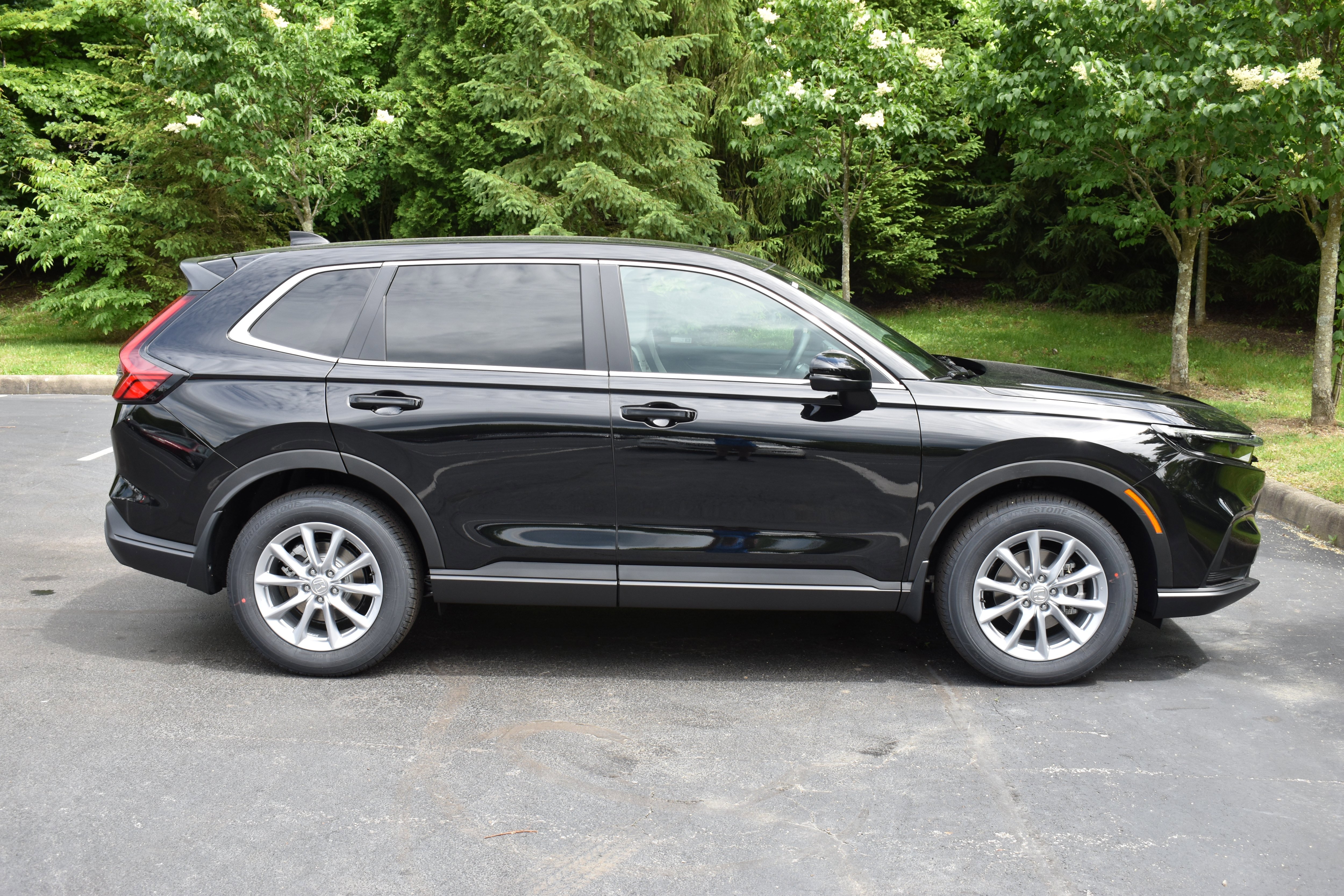 New 2026 Honda CR-V EX image 9