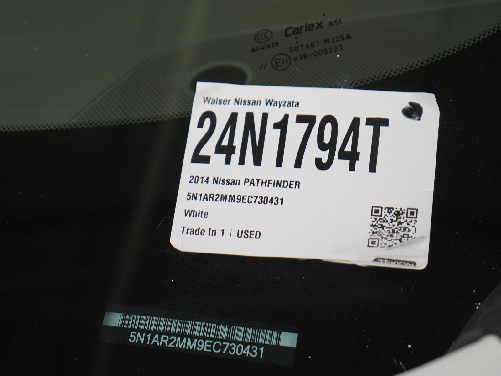 Used 2014 Nissan Pathfinder SL w/ SL Premium Package AWD/4WD image 30