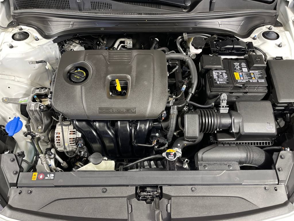 Used 2023 Kia Forte LXS image 9