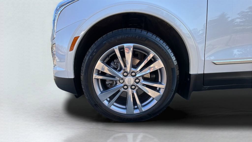 Certified 2024 Cadillac XT5 Premium Luxury image 19