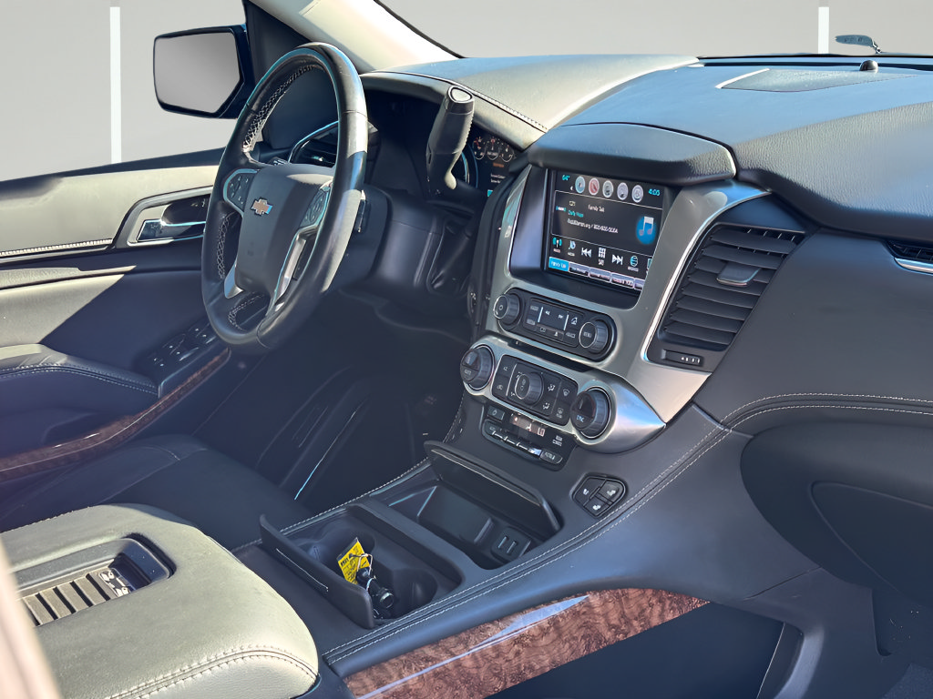 Used 2019 Chevrolet Tahoe Premier AWD/4WD image 11