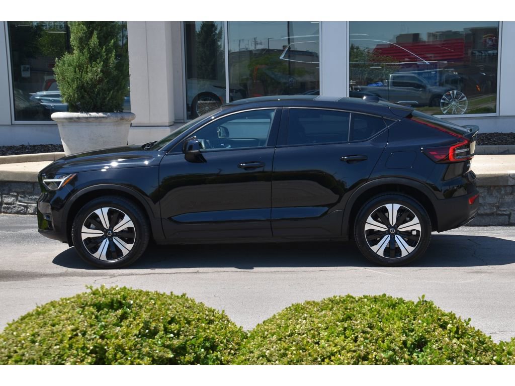 Used 2023 Volvo C40 P8 Recharge Plus AWD/4WD image 7