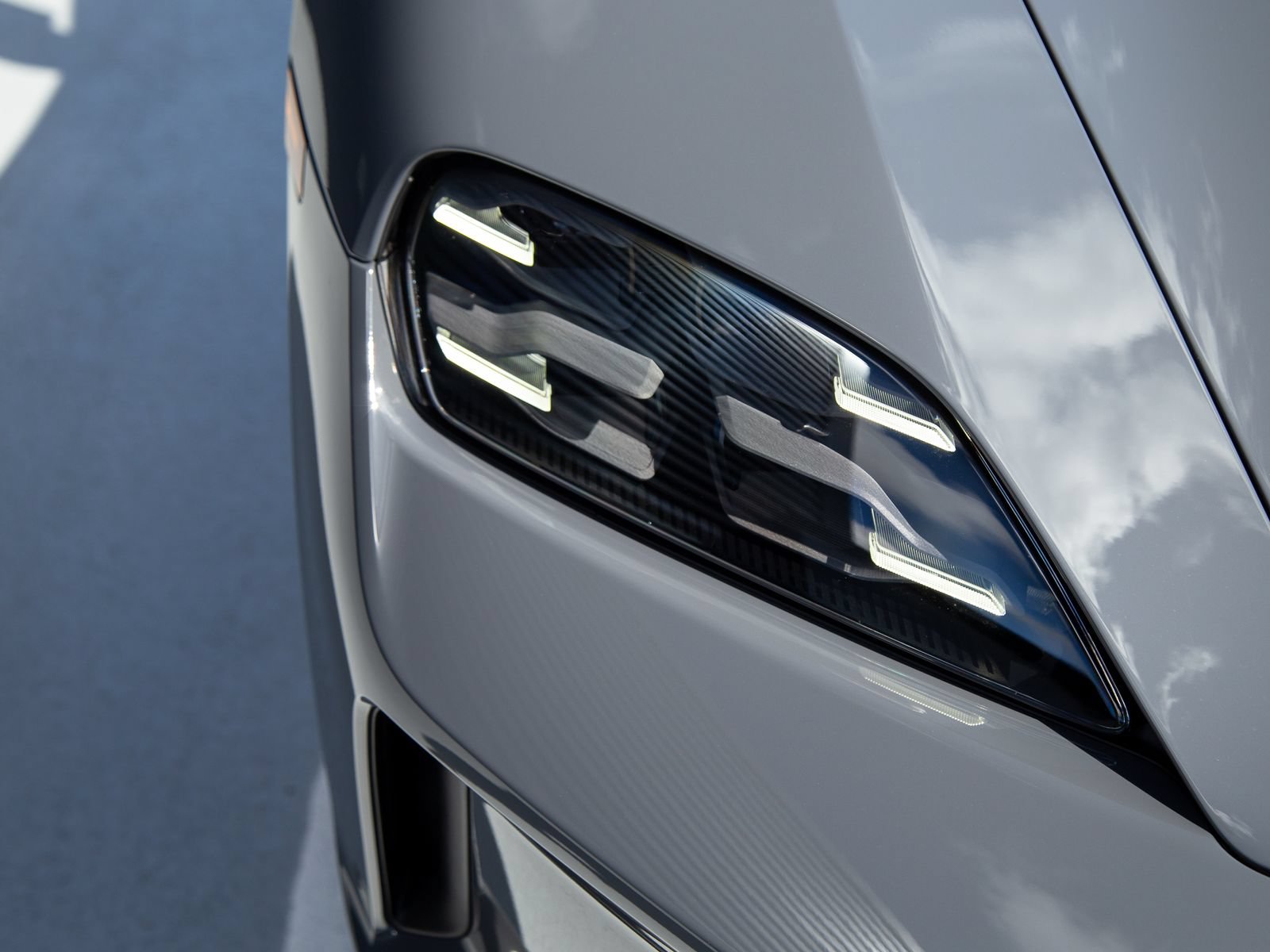 New 2026 Porsche Taycan AWD/4WD image 13