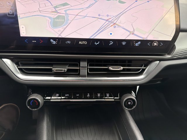 New 2026 Chevrolet Equinox EV LT w/ Comfort Package image 18