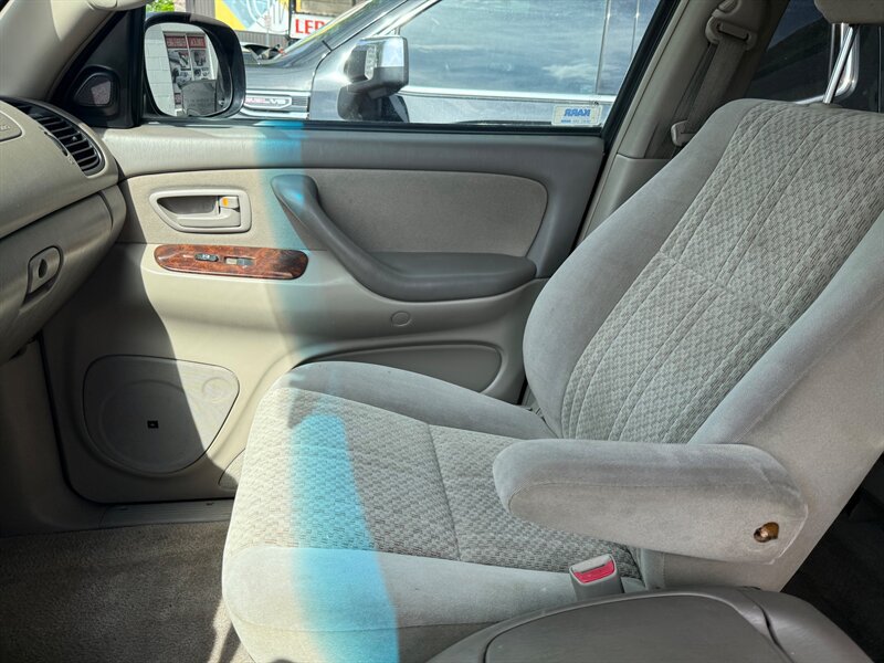 Used 2005 Toyota Tundra SR5 AWD/4WD image 17
