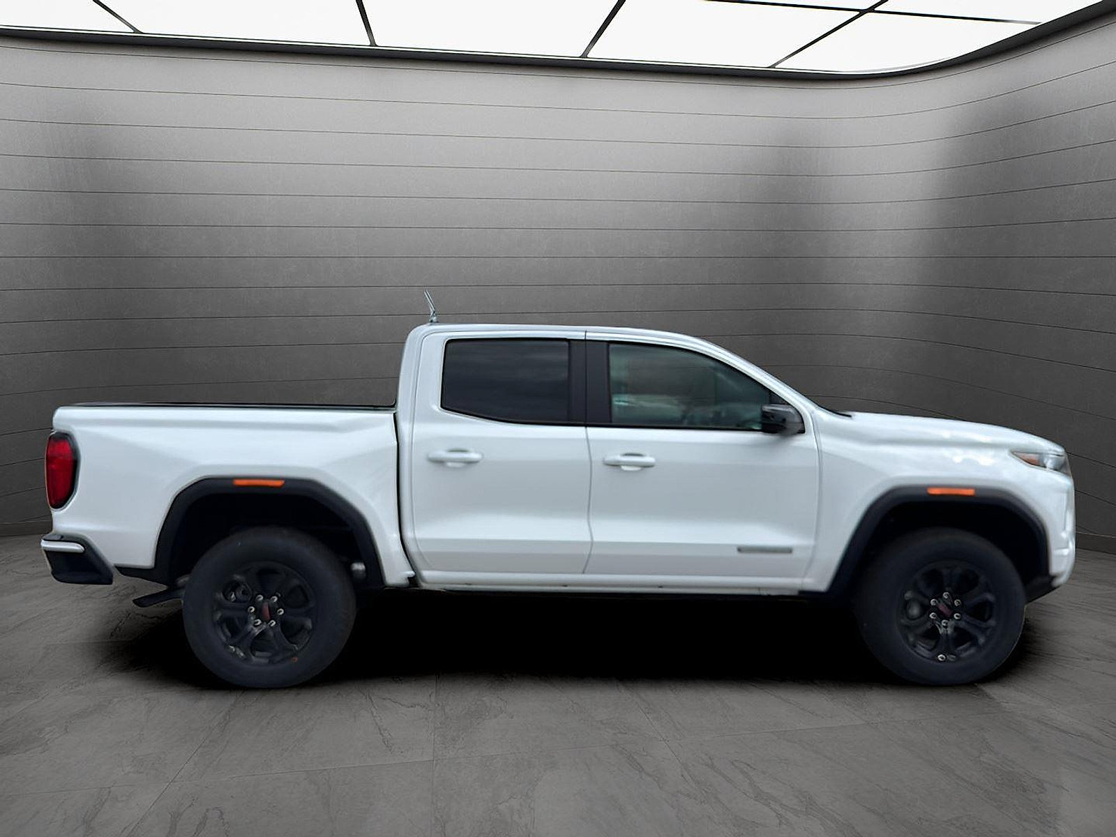 New 2025 GMC Canyon Elevation w/ Convenience Package RWD image 6