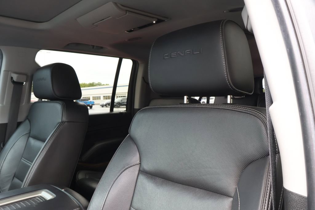 Used 2018 GMC Yukon XL Denali w/ Denali Ultimate Package AWD/4WD image 10
