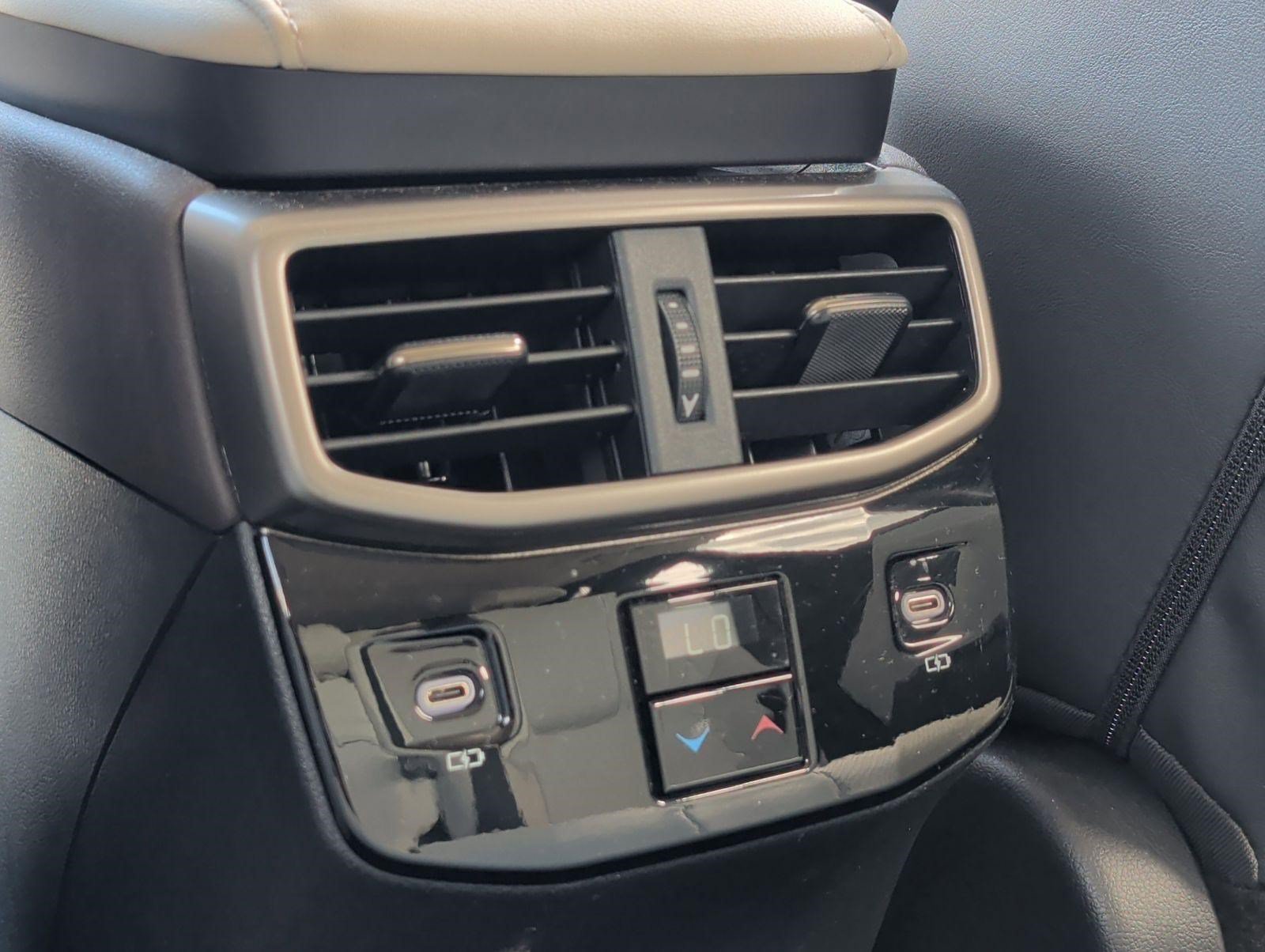 Used 2023 Lexus RX 350 FWD w/ Accessory Package image 25