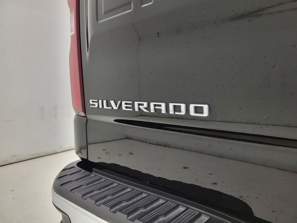 Used 2025 Chevrolet Silverado 1500 LTZ w/ LTZ Premium Package image 33