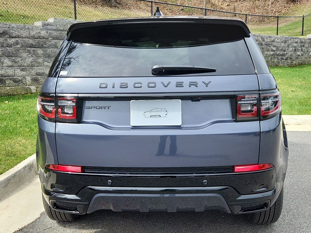 New 2026 Land Rover Discovery Sport Landmark image 7
