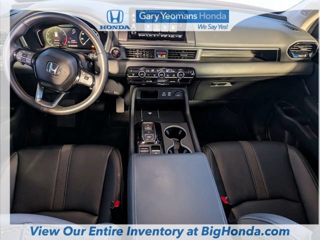 Certified 2025 Honda Pilot Touring image 19
