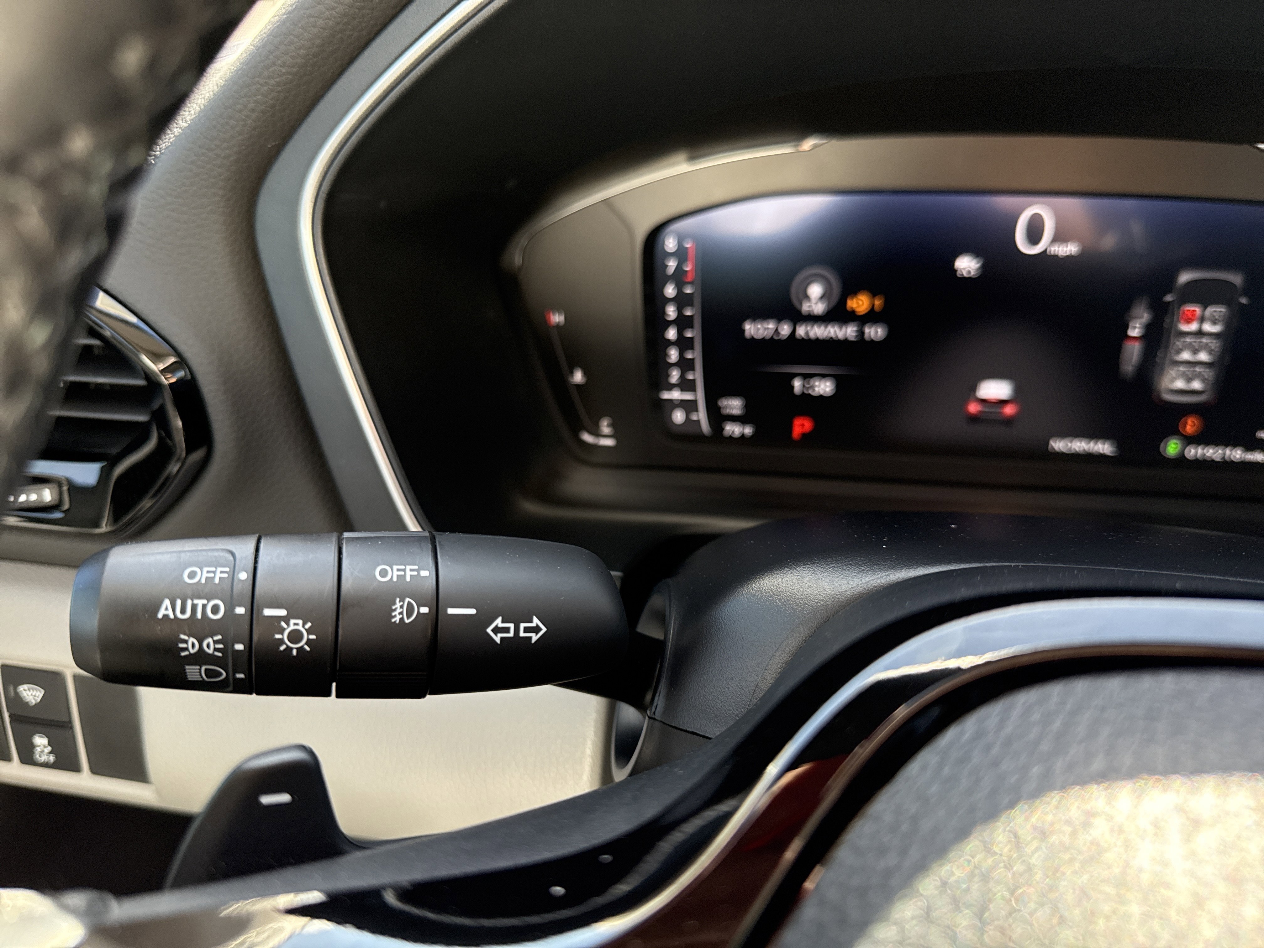 Used 2024 Honda Pilot Elite image 25