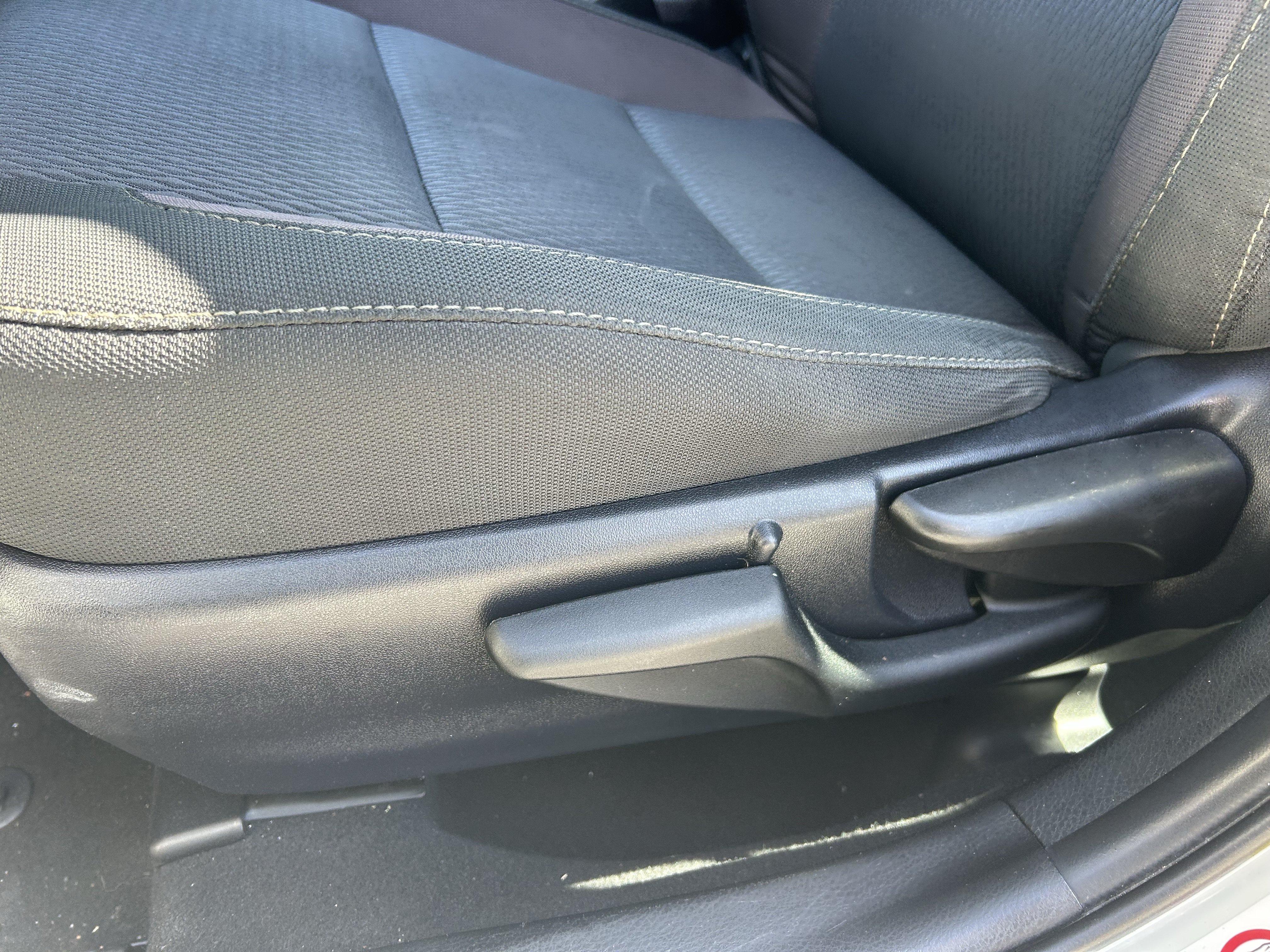 Certified 2019 Toyota Corolla LE FWD image 16