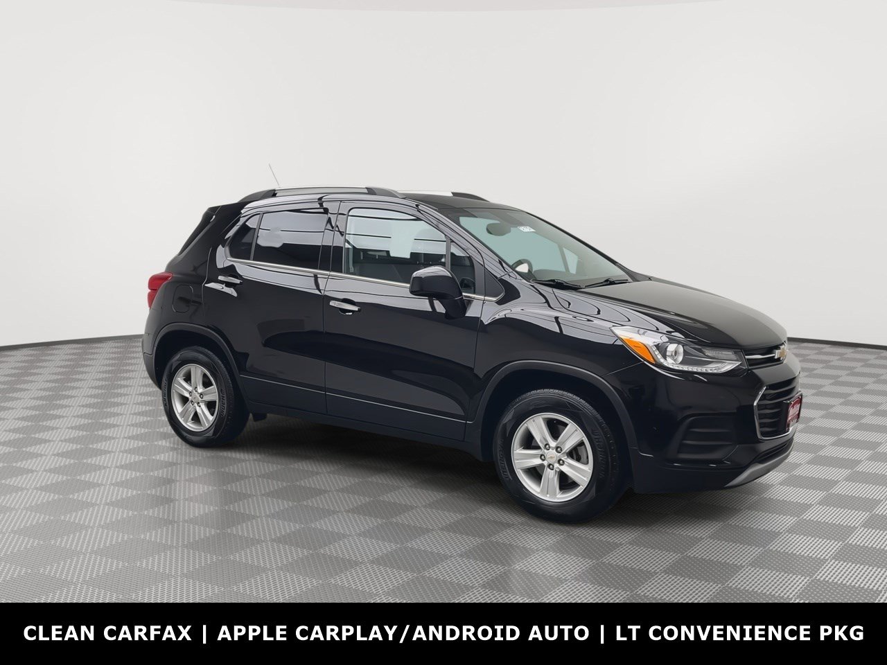 Used 2020 Chevrolet Trax LT w/ LT Convenience Package image 35