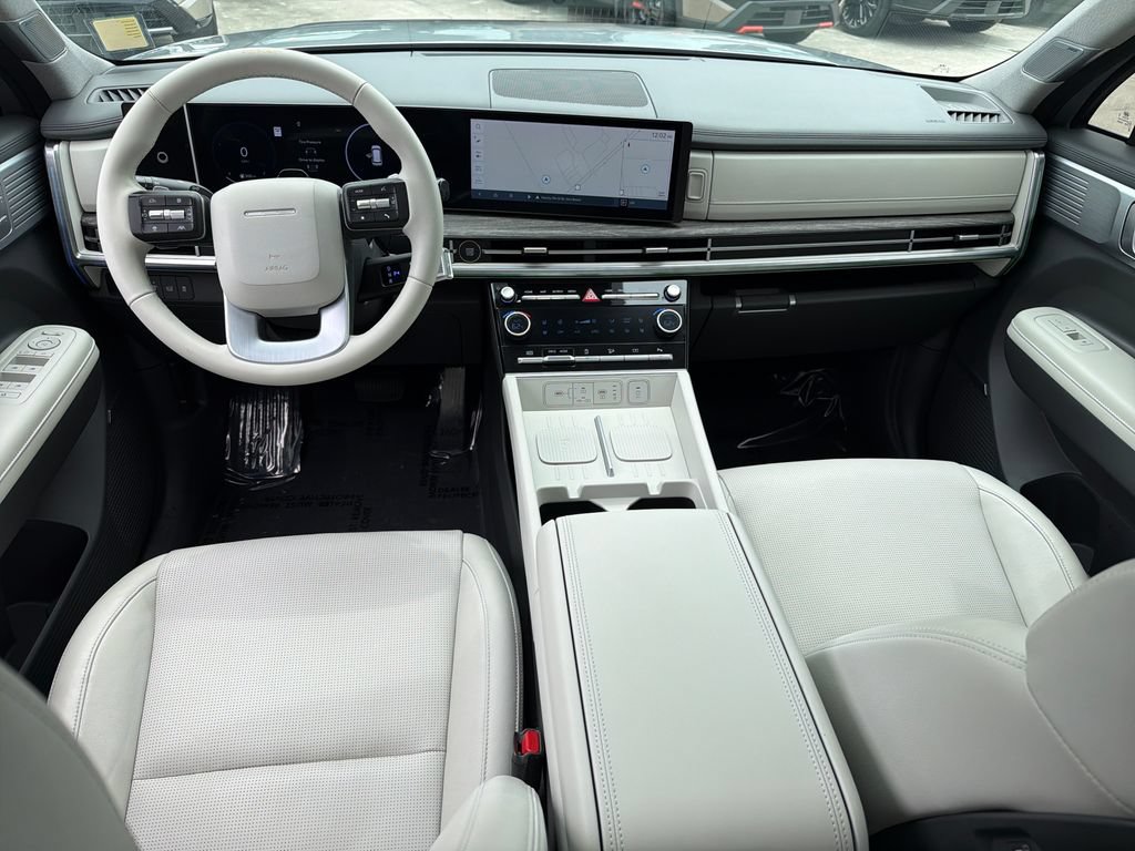 Used 2024 Hyundai Santa Fe Limited FWD image 14