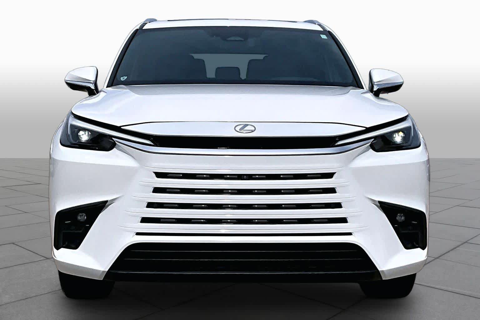 Used 2024 Lexus TX 350 FWD w/ Technology Package image 4