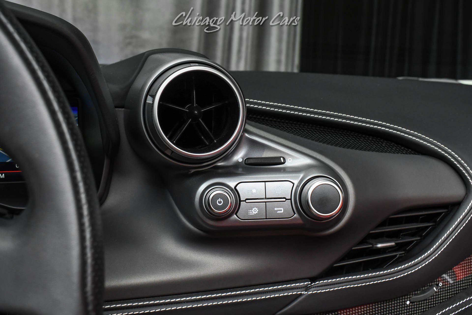 Used 2023 Ferrari F8 Tributo RWD image 17