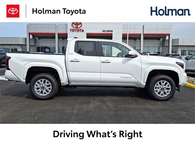 New 2025 Toyota Tacoma SR5