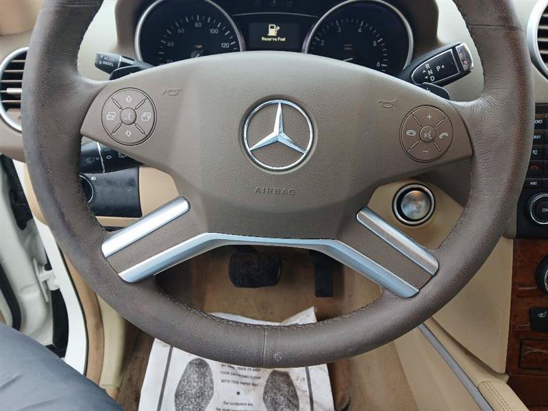 Used 2009 Mercedes-Benz ML 350 4MATIC image 15