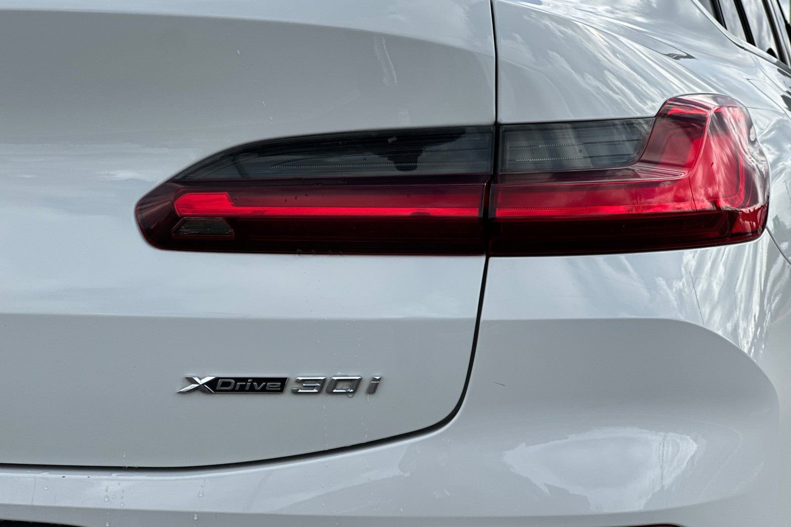 Used 2023 BMW X4 xDrive30i w/ Premium Package AWD/4WD image 33