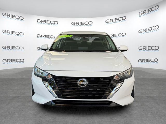 Used 2024 Nissan Sentra SV FWD image 2