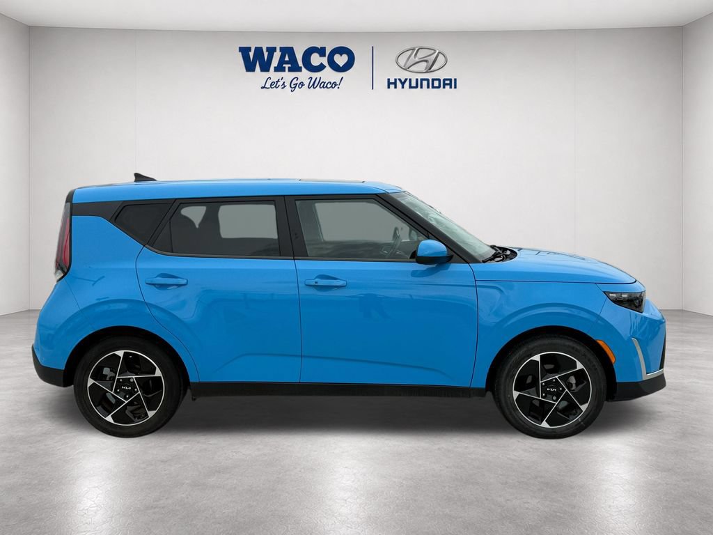 Used 2023 Kia Soul EX FWD image 9