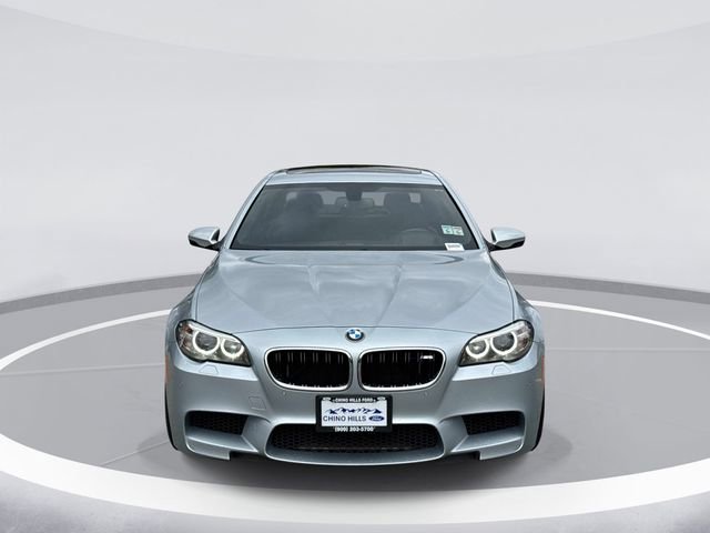 Used 2014 BMW M5 RWD image 2