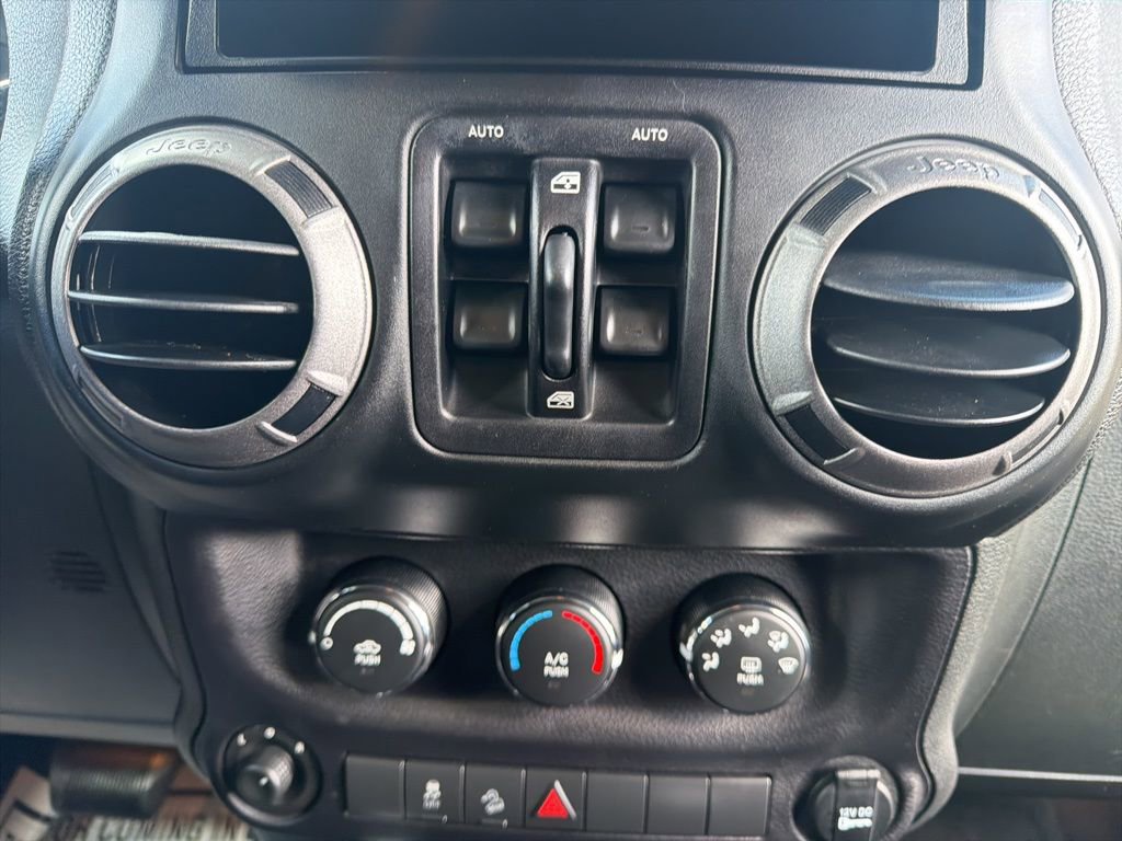 Used 2015 Jeep Wrangler Unlimited Sport w/ Quick Order Package 24S image 47