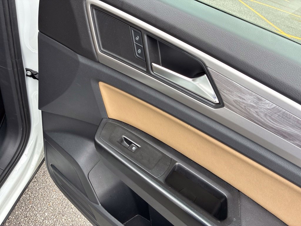 Used 2020 Volkswagen Atlas Cross Sport SE w/ Panoramic Sunroof Package AWD/4WD image 53