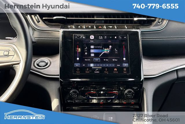 Used 2021 Jeep Grand Cherokee L Limited AWD/4WD image 9