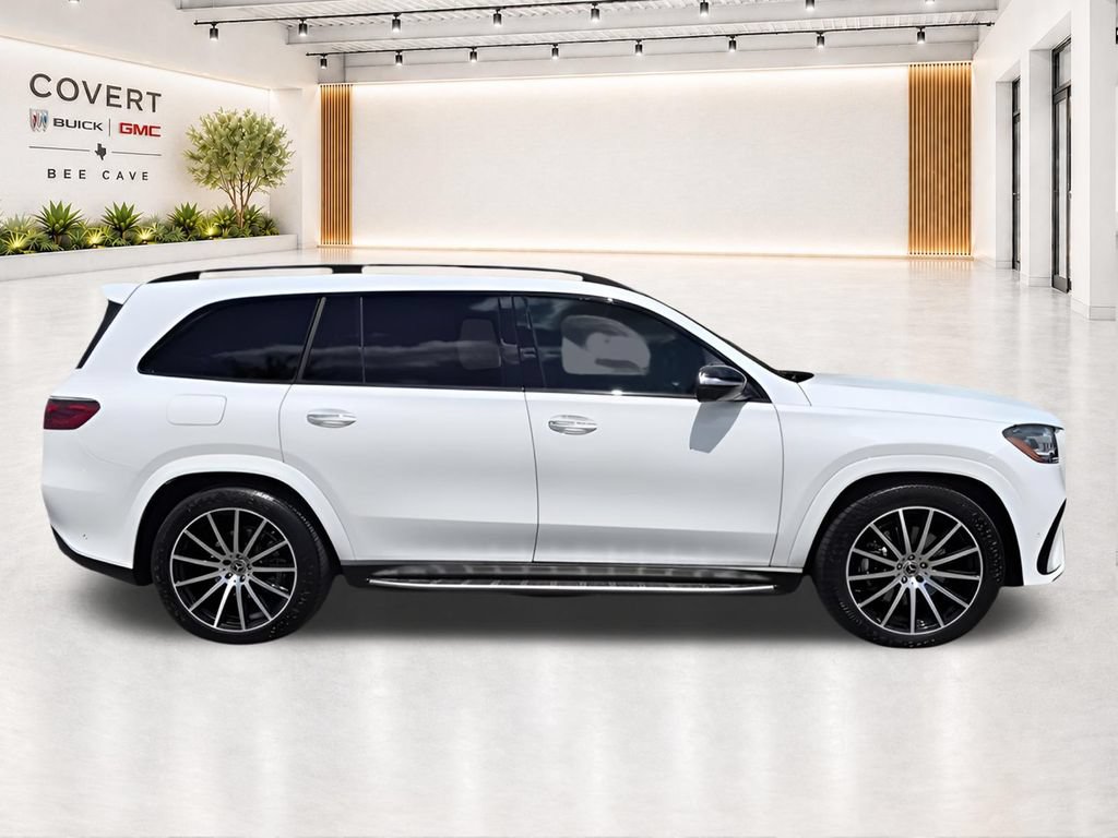 Used 2024 Mercedes-Benz GLS 580 4MATIC image 16