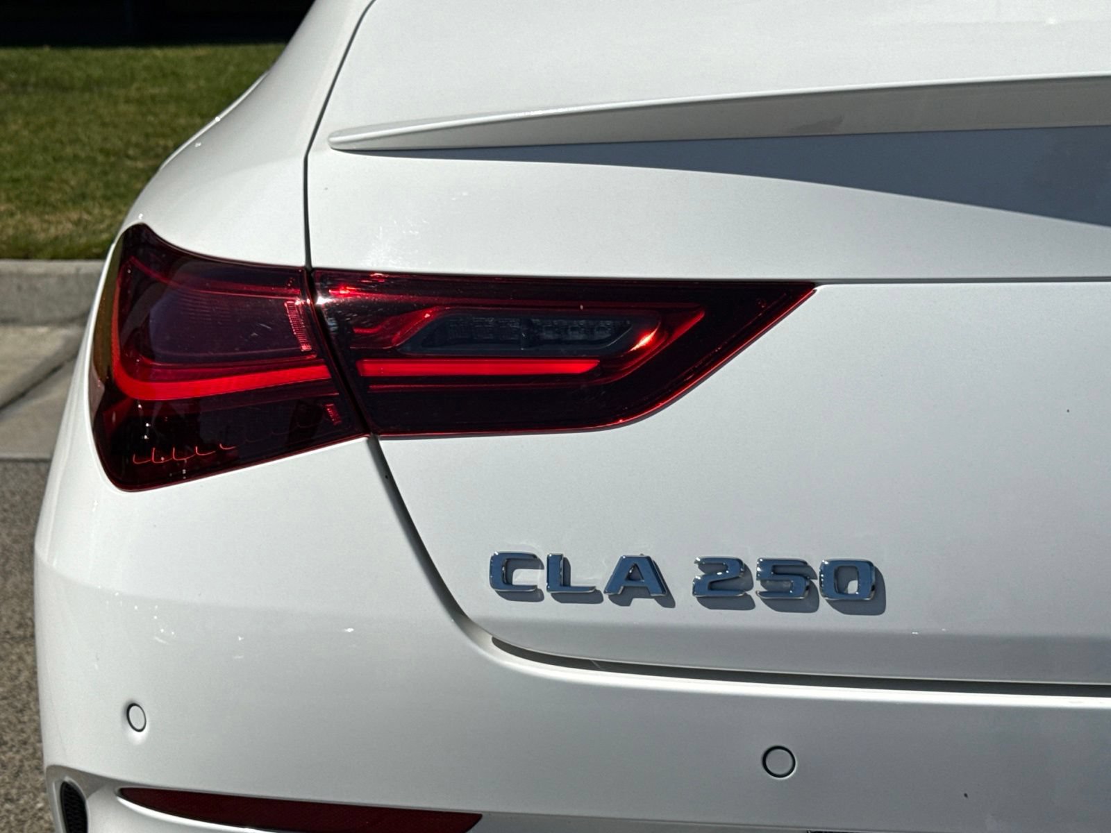 Used 2025 Mercedes-Benz CLA 250 4MATIC image 11
