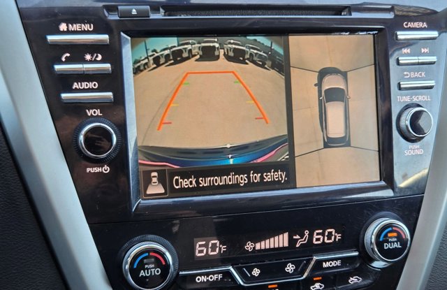 Used 2019 Nissan Murano SV w/ Premium Package AWD/4WD image 11