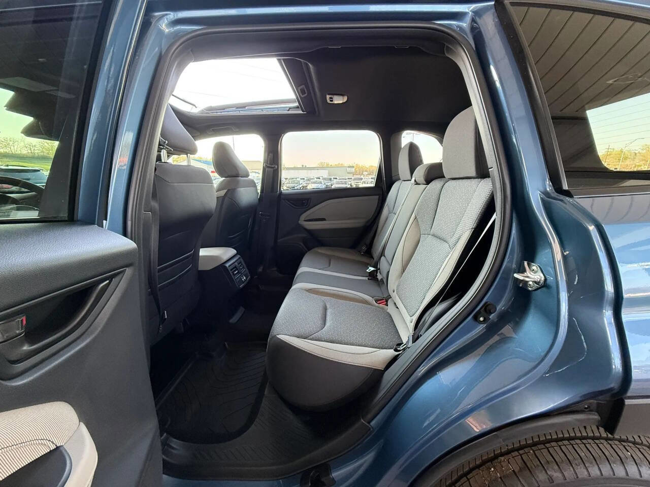 Used 2025 Subaru Forester Premium w/ Convenience Package #1 image 13