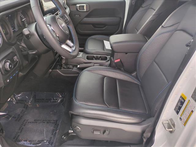 Used 2024 Jeep Wrangler High Altitude image 16