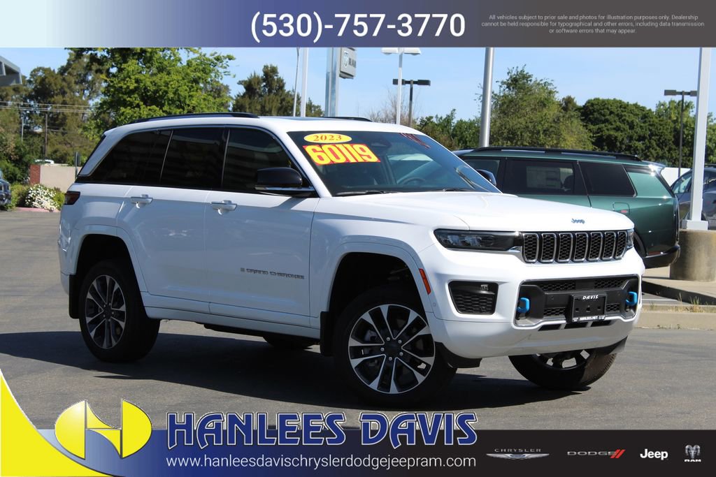 New 2023 Jeep Grand Cherokee Overland w/ MOPAR Finishing Package