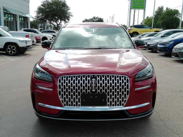 Used 2025 Lincoln Corsair FWD w/ Equipment Group 101A image 3