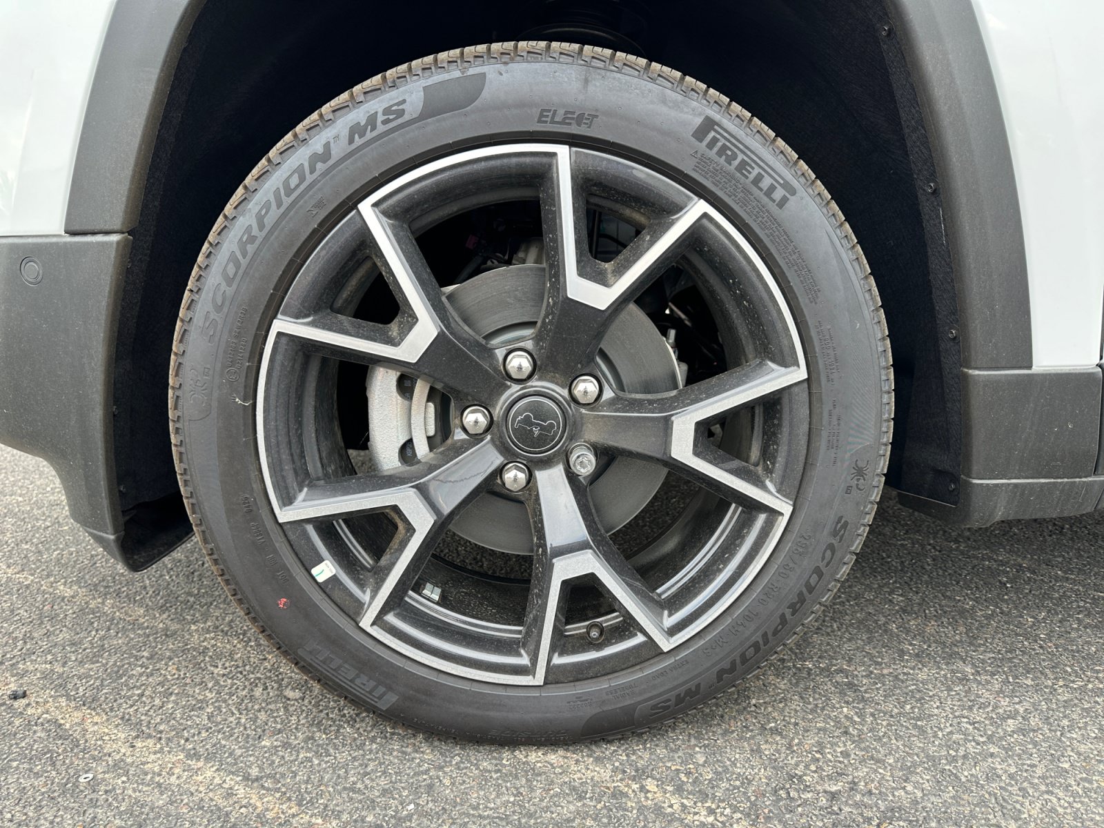 New 2026 Jeep Cherokee Overland AWD/4WD image 9