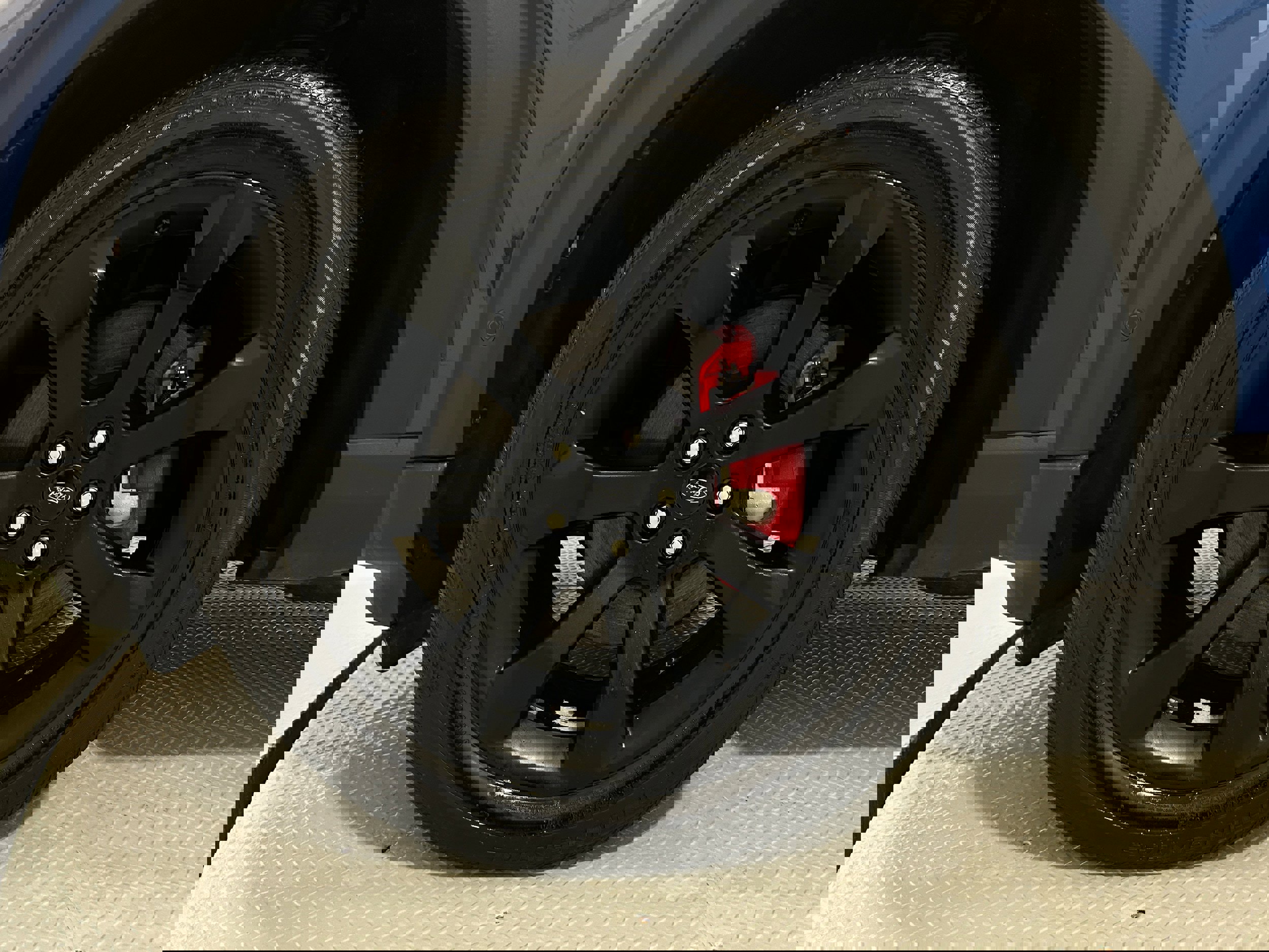 Used 2020 Ford Explorer ST w/ ST Street Pack image 42