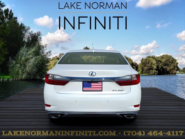 Used 2016 Lexus ES 350 w/ Luxury Package w/Wood Trim FWD image 24