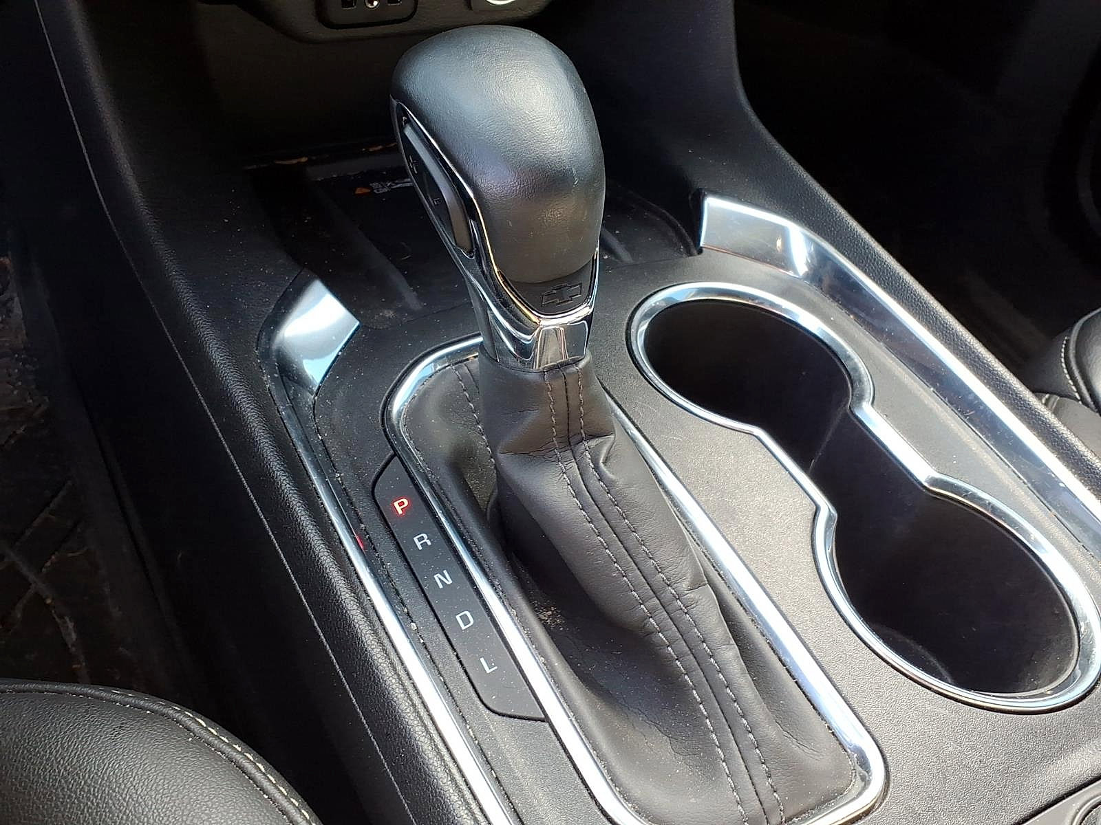 Certified 2023 Chevrolet Traverse LT w/ LPO, Floor Liner Package image 12