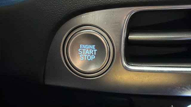 Used 2024 Hyundai Palisade Calligraphy image 23
