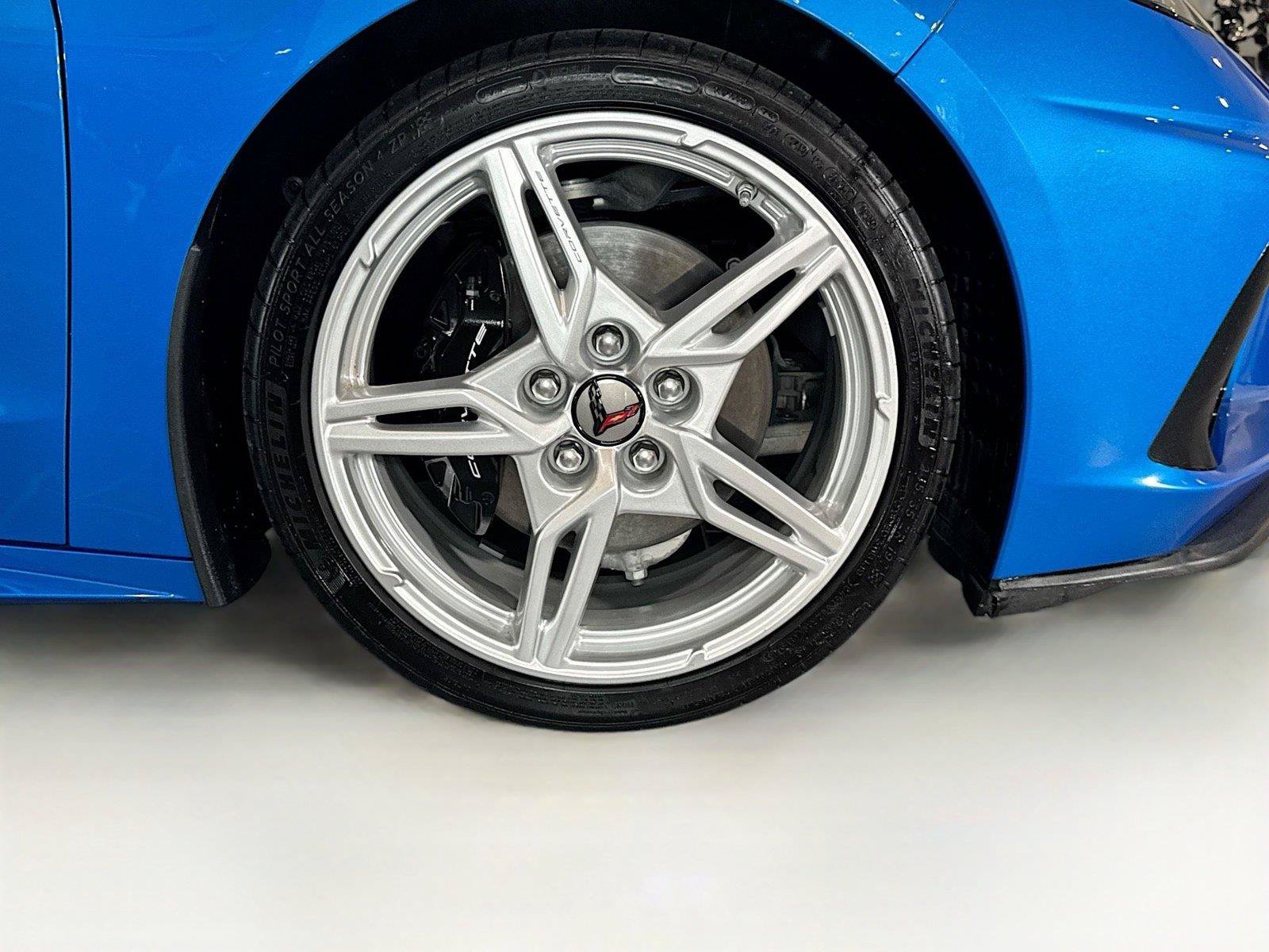 Used 2024 Chevrolet Corvette Stingray Convertible w/ 1LT RWD image 30