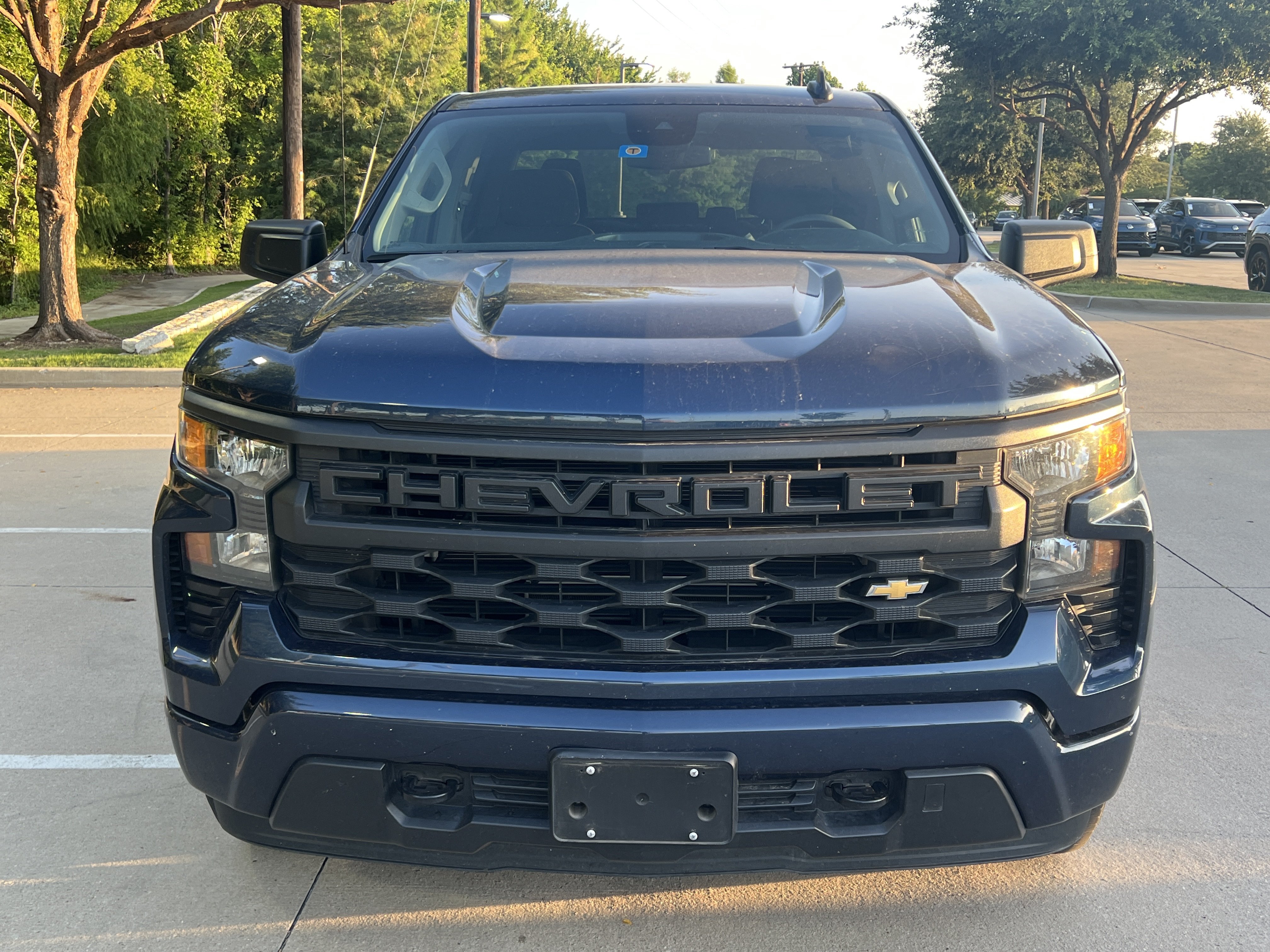Used 2022 Chevrolet Silverado 1500 Custom RWD image 3